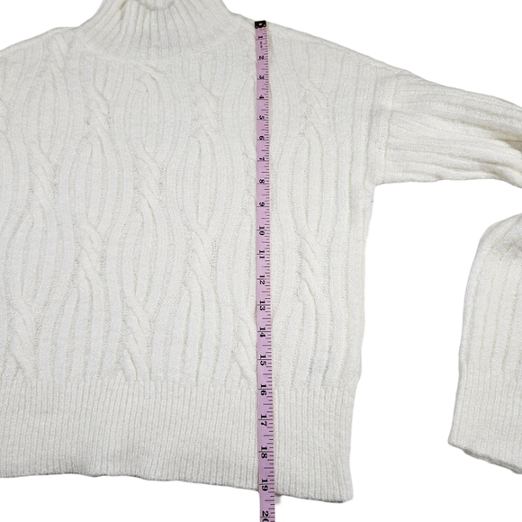 Crave Fame Mid Turtle Neck Cable Knit, Cropped Sweater, Ivory, XS - Picture 6 of 8